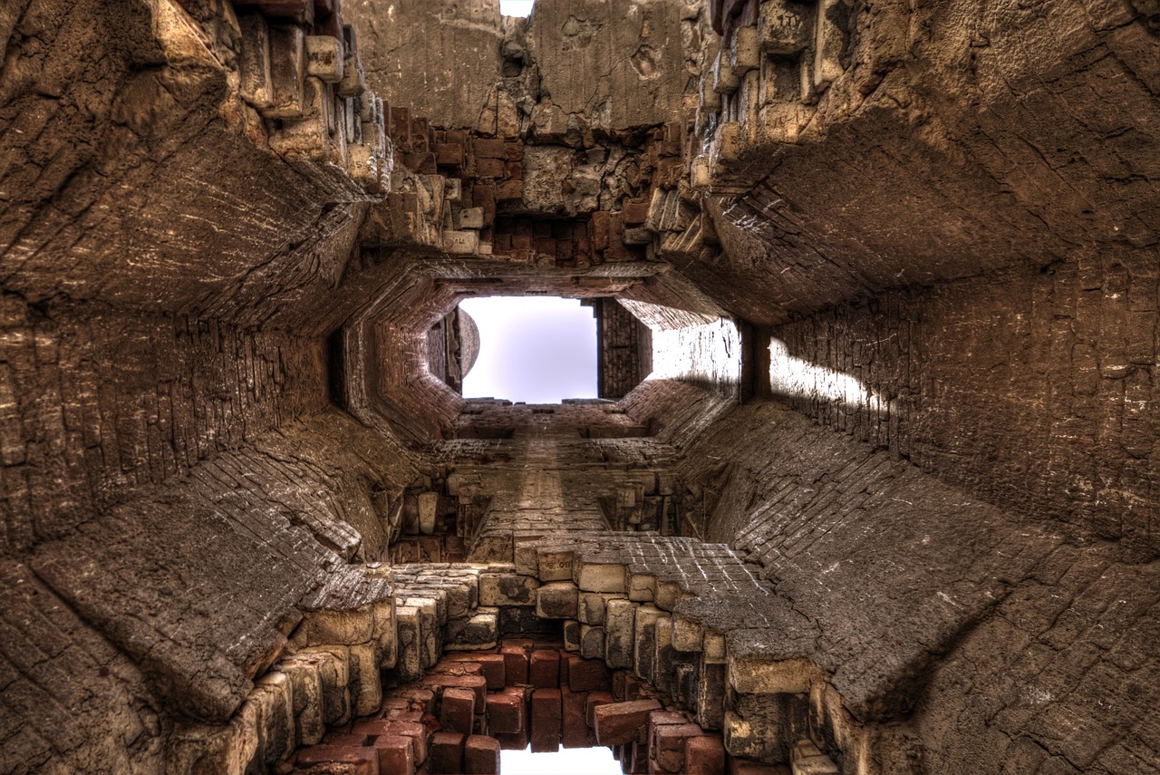 Understanding pottery kilns: types & uses